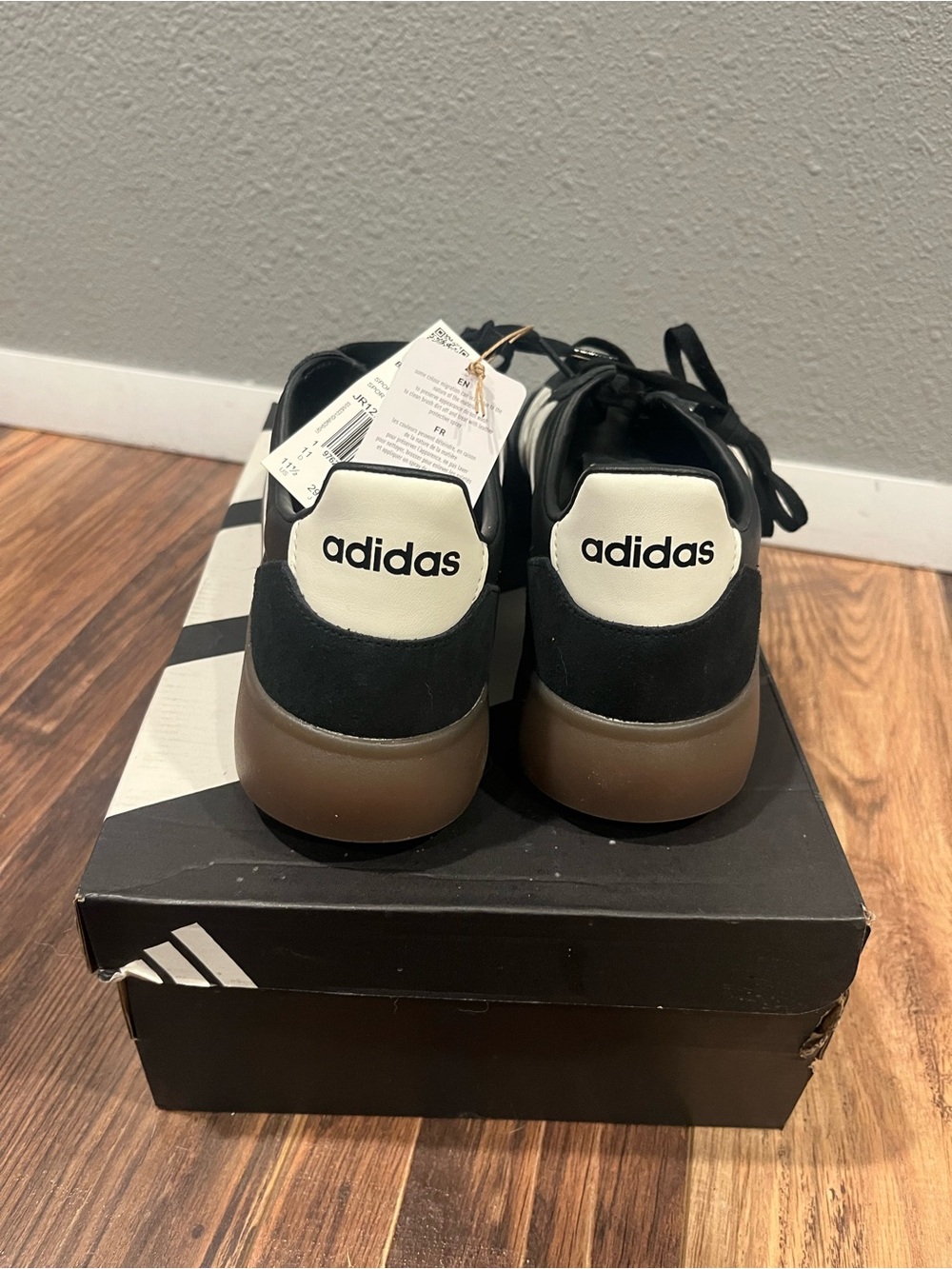 Men’s Adidas - Picture 6 of 8
